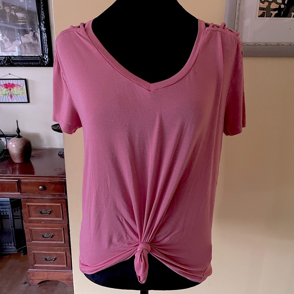 V-neck top short sleeves cute design on shoulders- tie in front  Color is coral